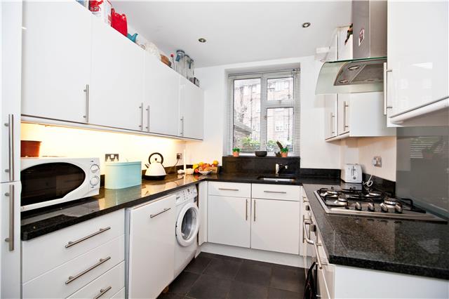  Image of 2 bedroom Ground Flat for sale in Birkenhead Avenue Kingston upon Thames KT2 at Birkenhead Avenue, Kingston upon Thames, KT2